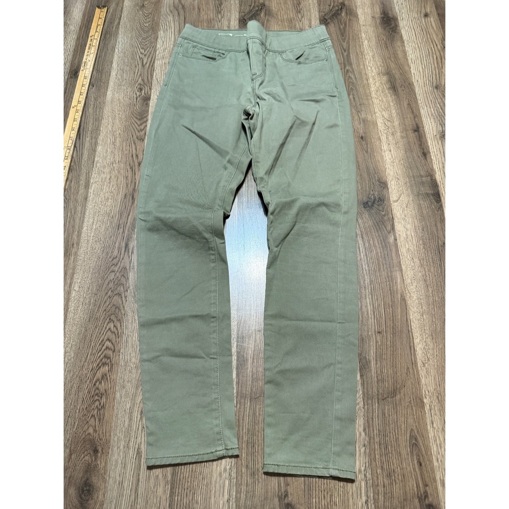 Levi's Jeans, Women's Size 29, Green, Pull on Jeans, Mid Rise, Pockets